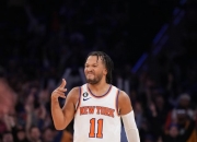 英雄联盟总决赛门票-马刺绝杀浙江队，布伦森高光表现