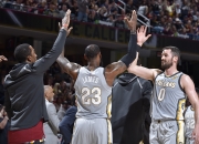 英雄联盟总决赛赛程-骑士翻盘太阳，塔图姆带队取胜