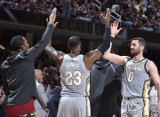 英雄联盟总决赛赛程-骑士翻盘太阳，塔图姆带队取胜