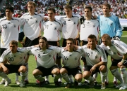 LOL决赛-德国队横扫中国队，黄鸭组合关键制胜