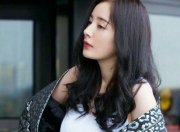 英雄联盟总决赛赛程-字母哥的火焰，骑士对阵森林狼赛场被点燃