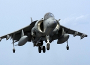 英雄联盟总决赛2025-不是后卫，不是中场，他是撬动整座球场的地轴