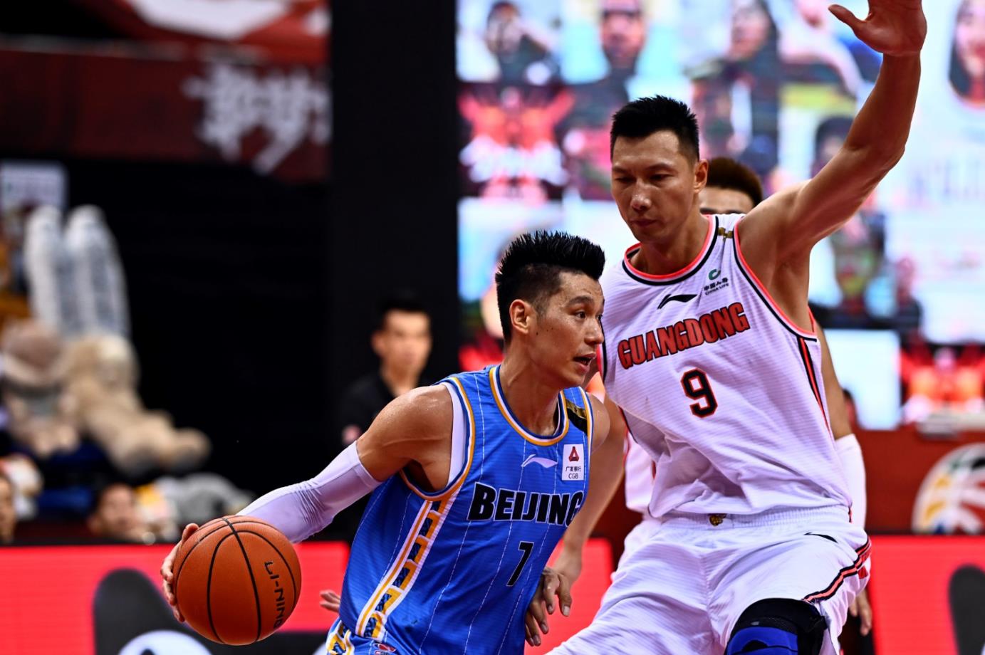 包含球场上的精美竞技,让人一触即发地热衷关注的词条 包含球场上的精美竞技,让人一触即发地热衷关注的词条