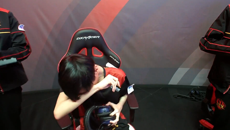 S赛选手赛后落泪,背后故事感人的简单介绍 S赛选手赛后落泪,背后故事感人的简单介绍