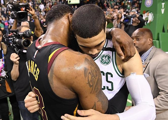 骑士翻盘太阳,塔图姆带队取胜 骑士翻盘太阳,塔图姆带队取胜