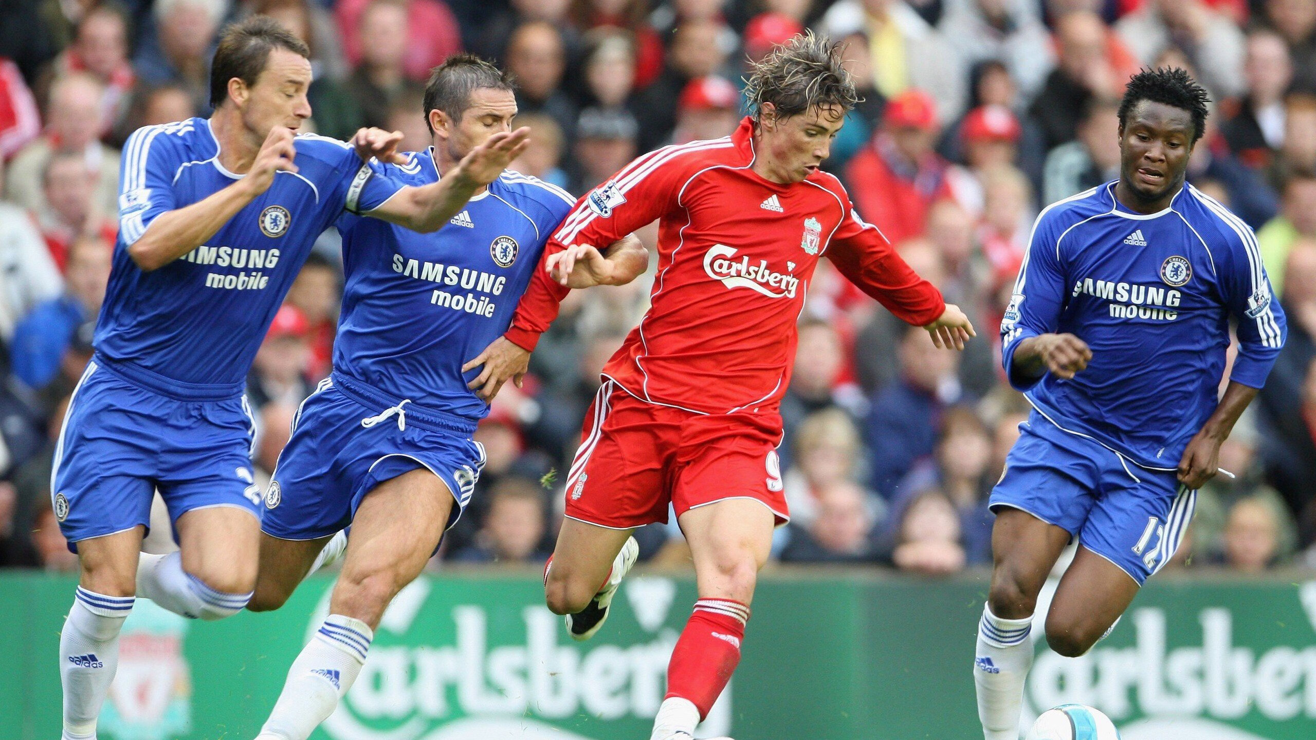 双星撕裂夜幕时，当孙兴慜的火焰照亮伯纳乌的雨