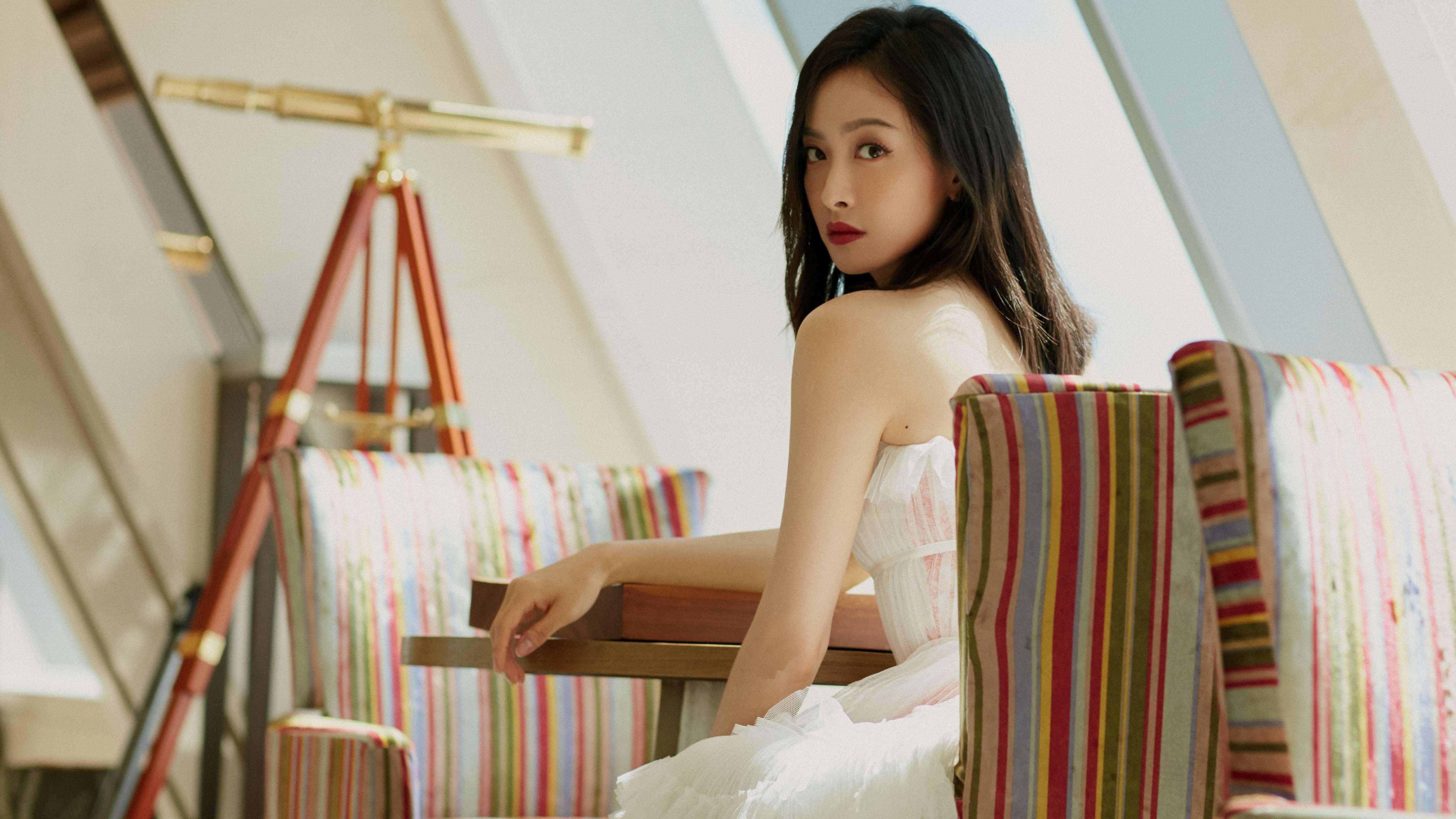 万神殿的血色黎明，当哈利伯顿以矛为盾刻下年度焦点之战