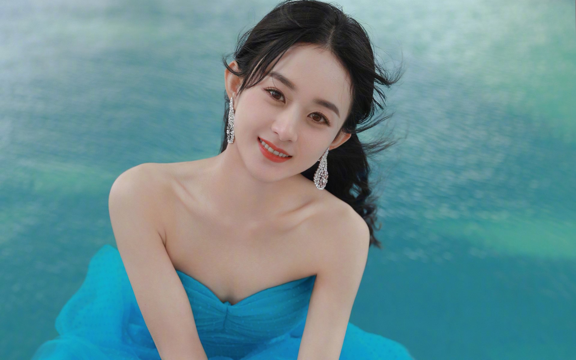 数据洪水淹没前，一道闪电切开洛杉矶夜空—替补席站出的深圳4号，在詹姆斯50分夜晚按下删除键