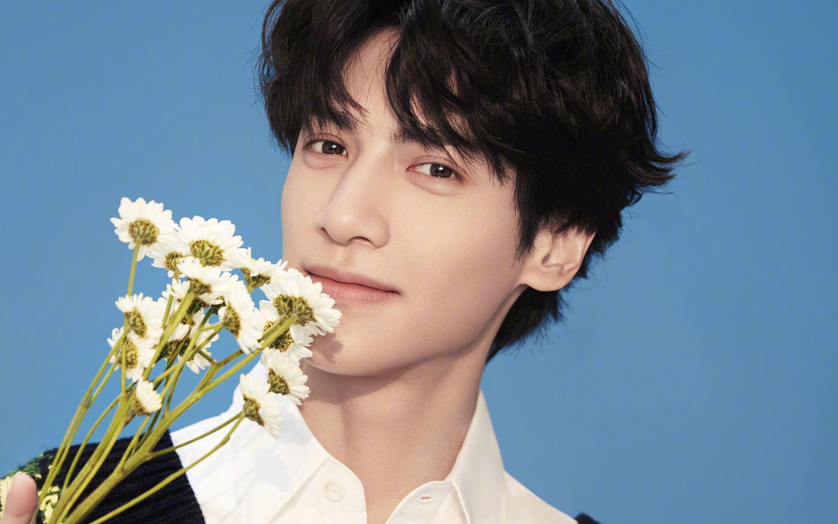 奥运周期下的独特对决，拜仁慕尼黑如何正面击溃塞内加尔国家队