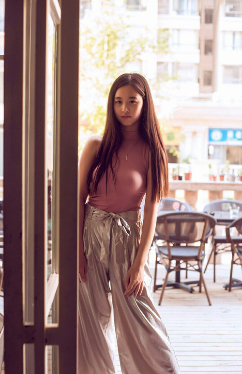 跨界统治，从字母哥的禁区牢笼到莫兰特的街道超车引擎