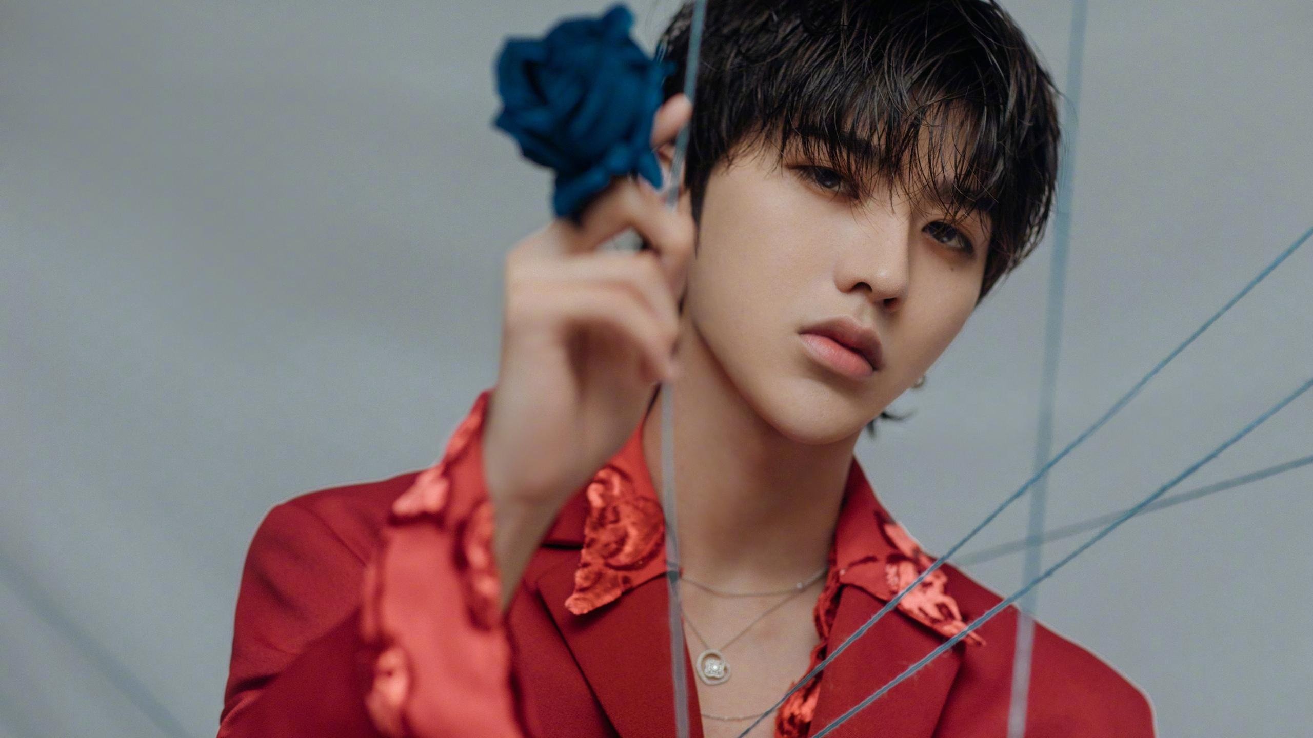 足坛奇景，洪都拉斯决战马竞，哈里·凯恩如何双面主宰这场跨越维度的对决